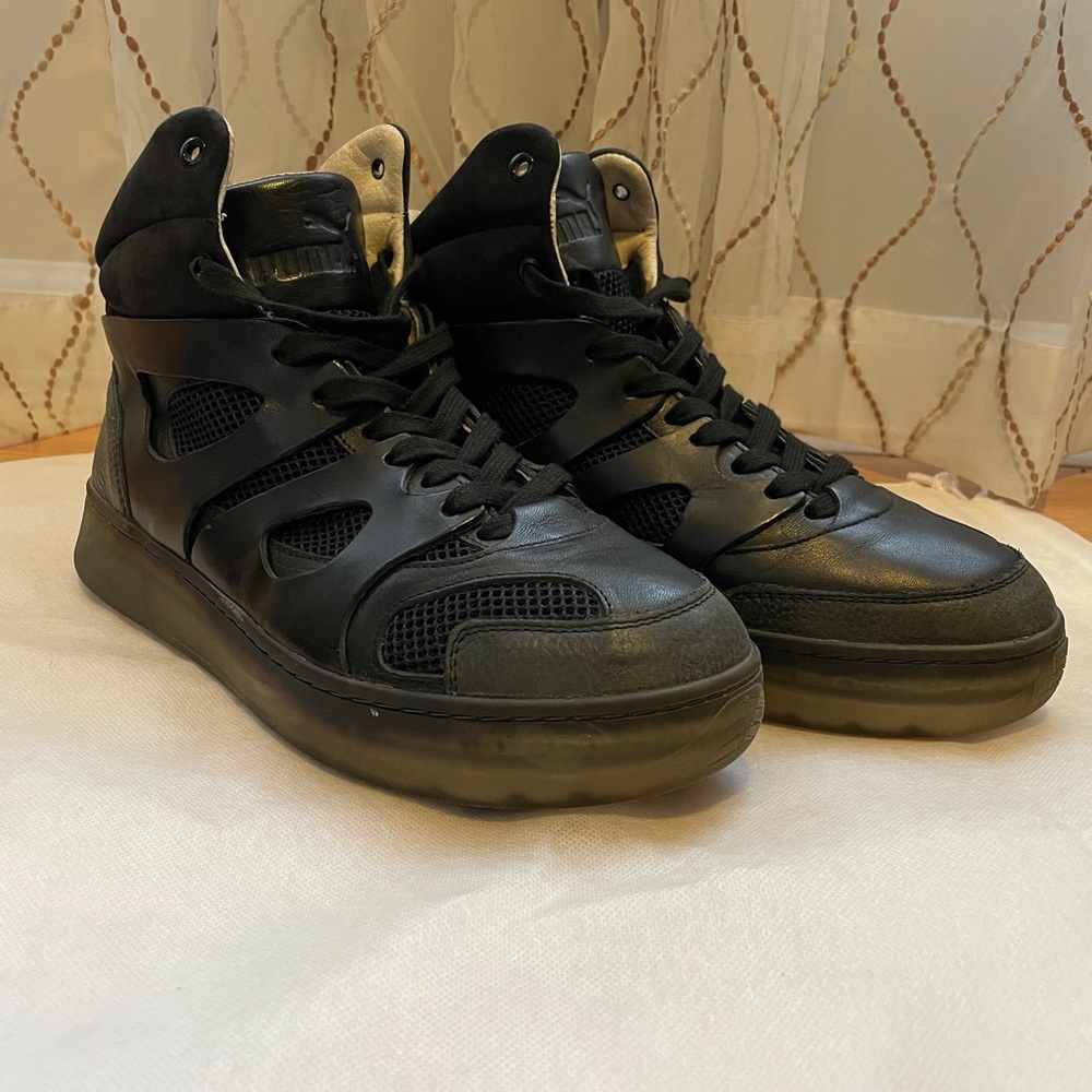 Alexander McQueen x Puma: Black leather Sneakers